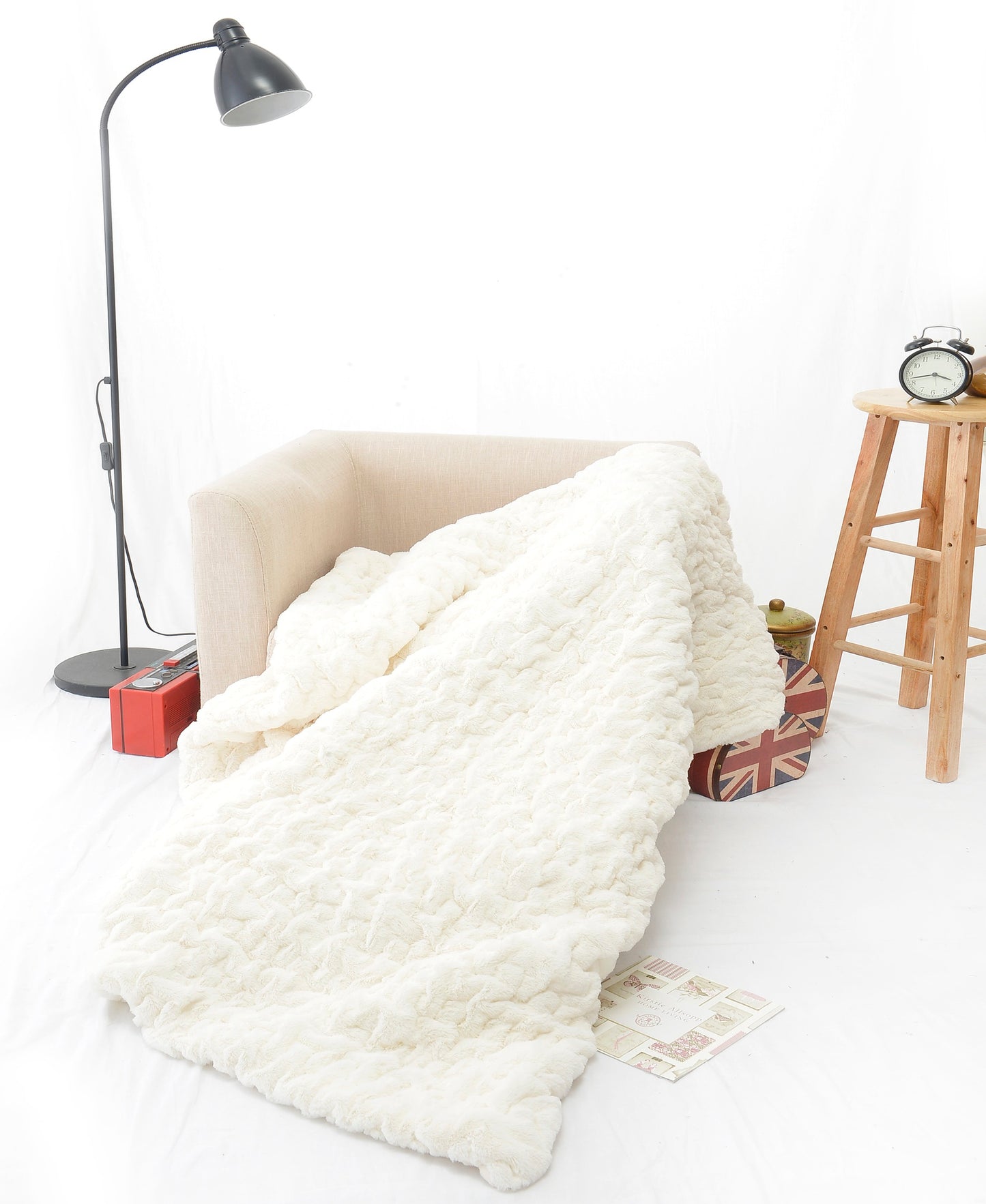 Happycare Tex Luxury Quilted Faux Fur Throw Blanket, 50" by 60", Ivory/White