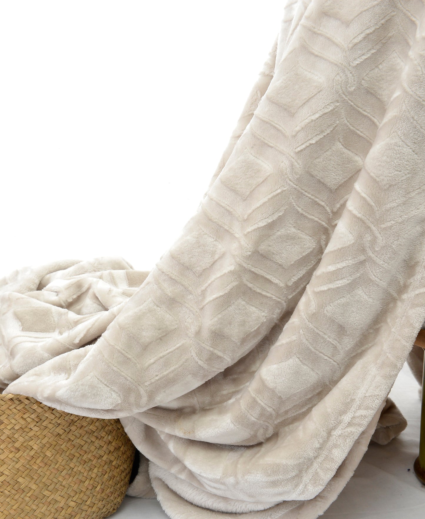 Happycare Textiles Ultra-soft embossed Plush Blanket, King Size